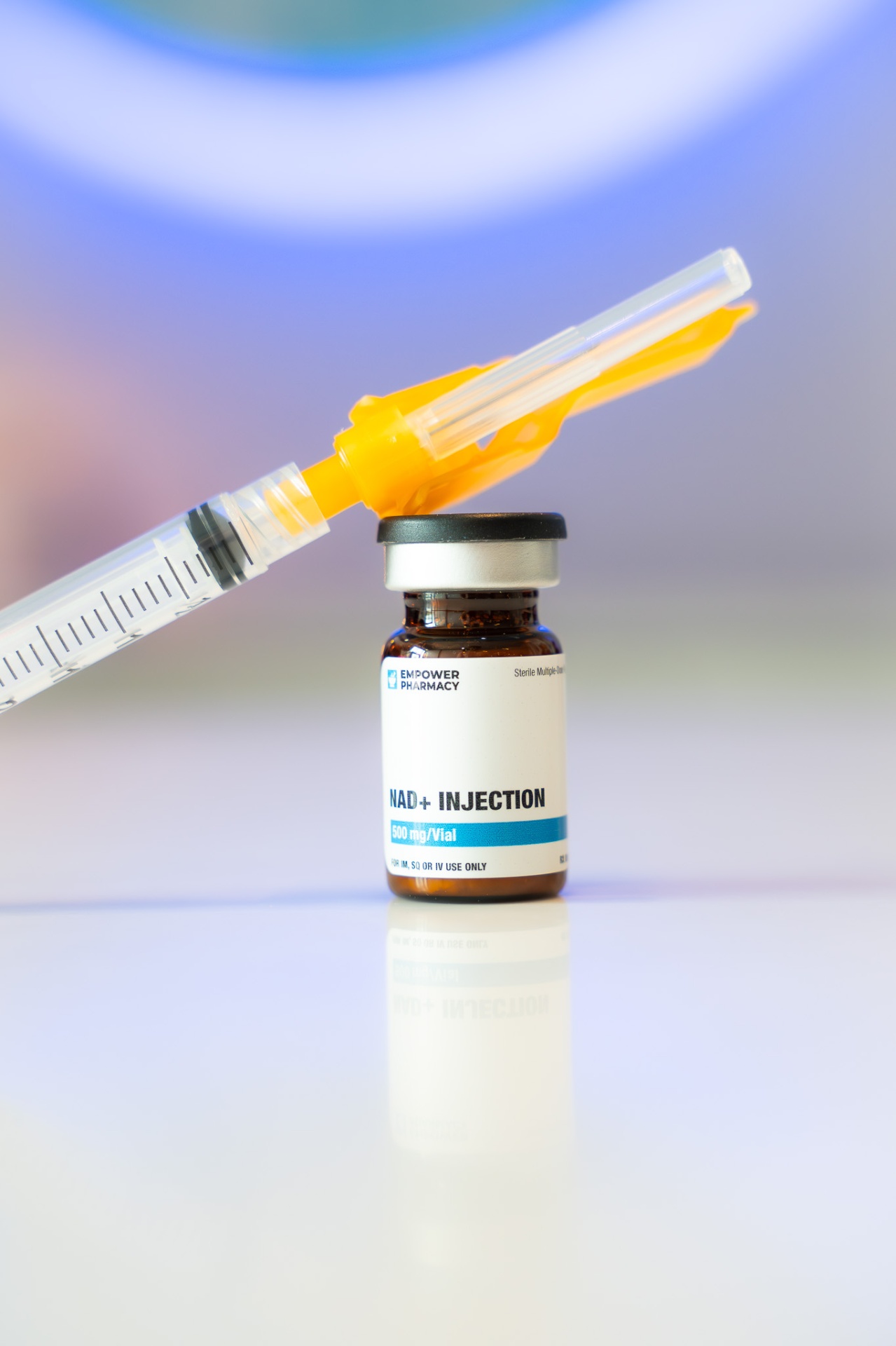 iCRYO Helotes NAD+ injection vial and syringe